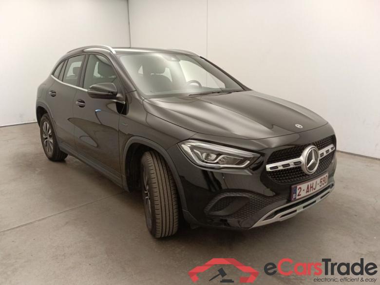 Mercedes-Benz GLA GLA 250 e 5d #2