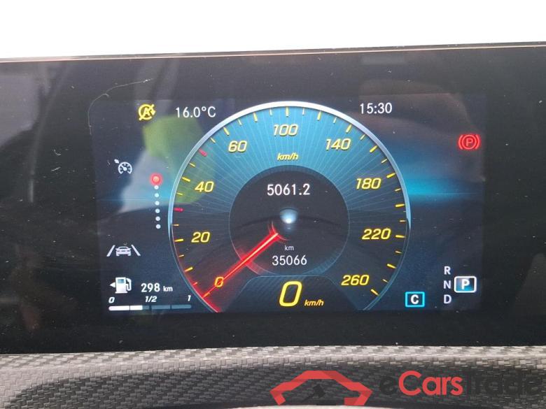 Mercedes A 180 d Business Line 8G-DCT MERCEDES-BENZ Classe A Compact / 2018 / 5P / Berline A 180 d Business Line 8G-DCT #6
