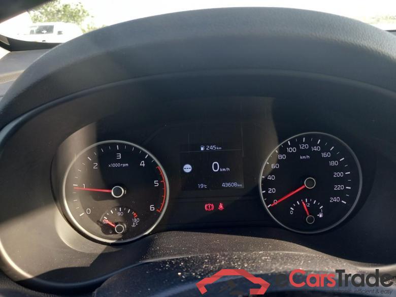 Kia 1.6 MHEV Drive Plus 100kW (136CV) 4x2 Sportage Drive Plus 2WD 1.6 CRDi 135CV MT6 E6dT #4
