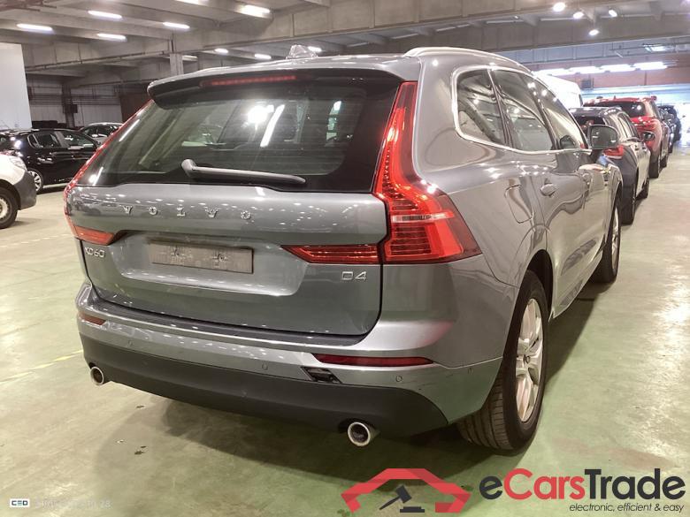 VOLVO XC60 DIESEL - 2017 2.0 D4 Momentum Pro Geartronic AdBlue #4