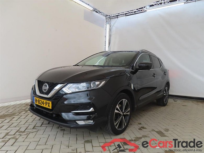 NISSAN Qashqai 1.3 DIG-T N-Connecta