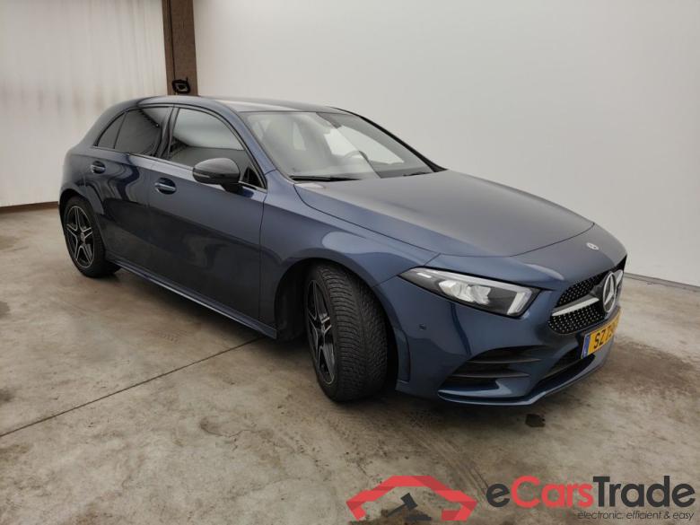 MERCEDES CLASSE A DIESEL (W177) A 180 d Business Solution 5d #2