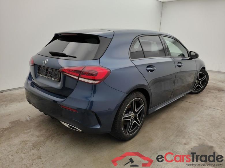 MERCEDES CLASSE A DIESEL (W177) A 180 d Business Solution 5d #4