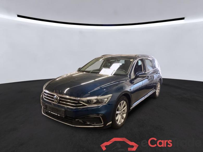 Vw GTE Passat Variant #1