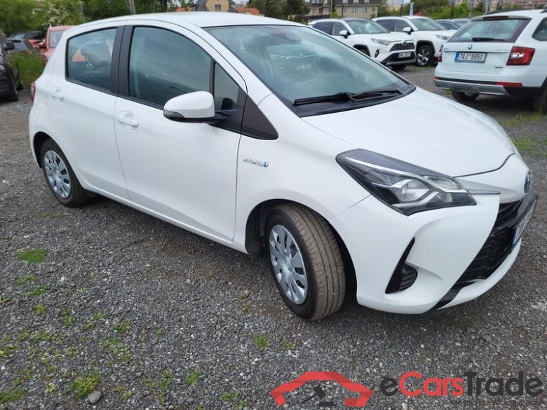 Toyota  Yaris (2017->) Yaris 1.5 Hybrid e-CVT live AT #3