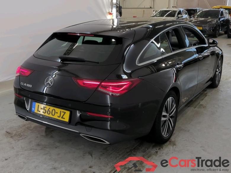 Mercedes CLA SB '19 Mercedes-Benz CLA Shooting Brake CLA 180 DCT Bus. Solution Luxury 5d #2