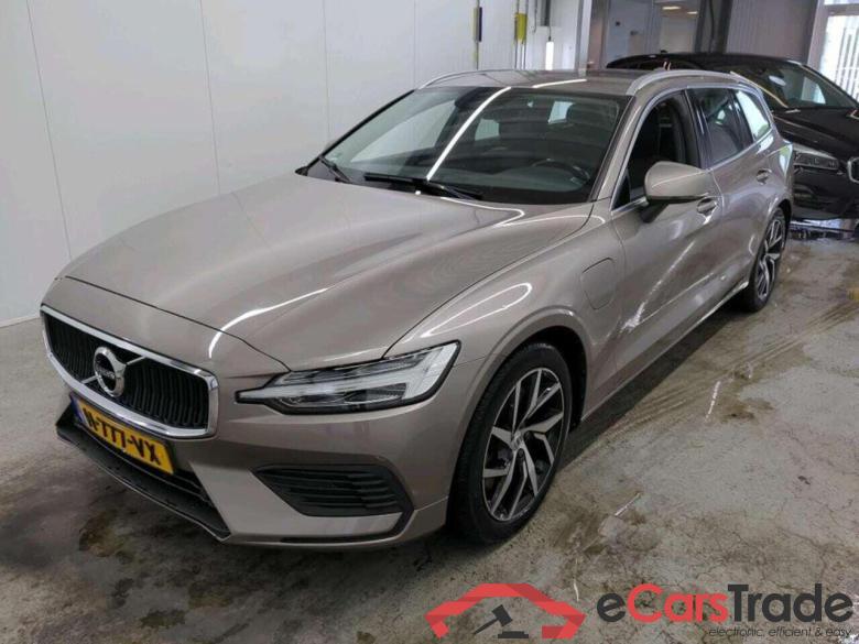 VOLVO V60 2.0 T6 TE AWD MomPro #1