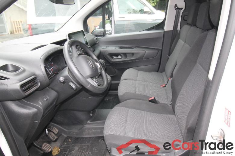 Toyota _Proace City ´20 Proace City L1 Meister 1.5 55KW E6d #4