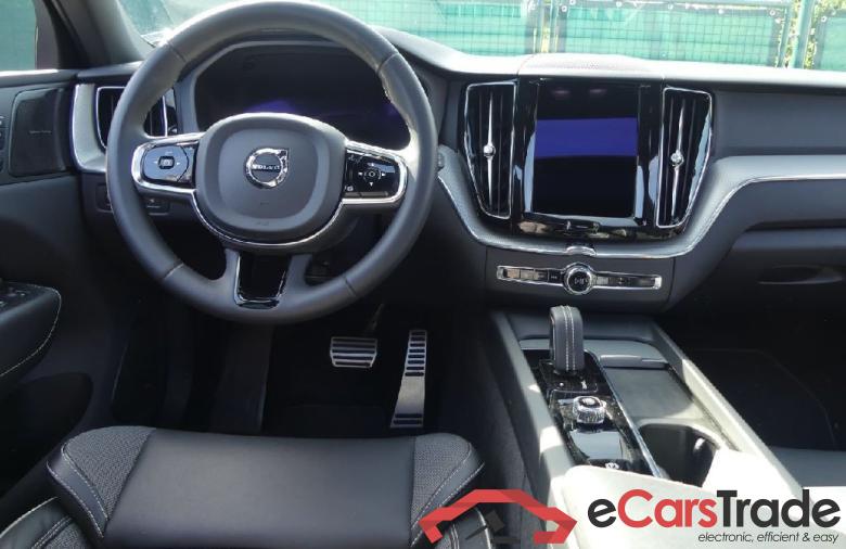 Volvo XC60 ´17 XC60 R Design Recharge Plug-In Hybrid AWD 2.0 T6 293KW E6d #3
