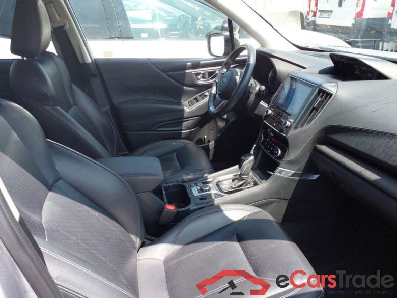 SUBARU Forester 2.0 HEV 150CV PLUS AUT Executive #3