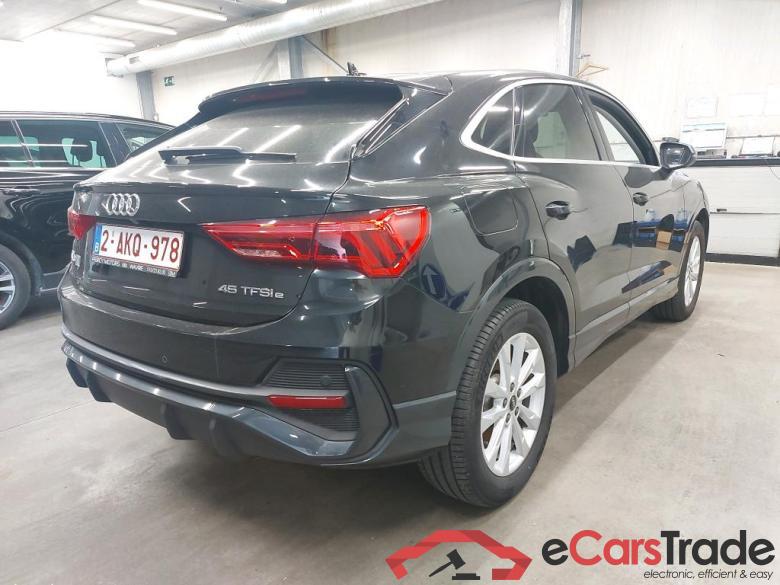 AUDI - AUD Q3 SB 45 TFSI e 245PK S-Tronic Pack Platinum  * HYBRID * #2