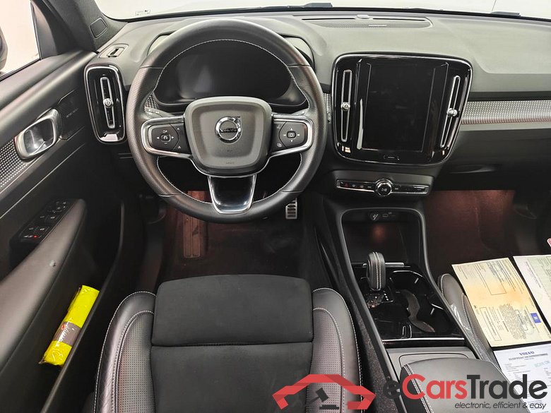 Volvo XC40 P8 4x4 Recharge R-Design 5d #6