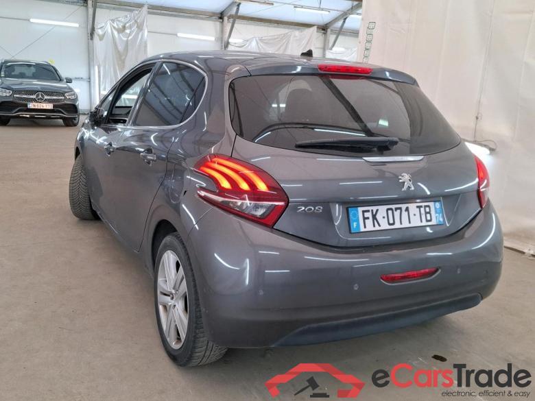 Peugeot  208 Allure Business 1.2 PureTech 110CV BVM6 E6dT #2