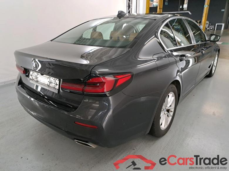 BMW 5 SERIES BERLINE 2.0 518D 100KW AUTO business travel #4