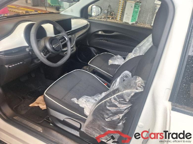 Fiat 500 e (332) Lim. (2020->) DE - LimS3, Base (42 kWh), 2022 - 2025 #6