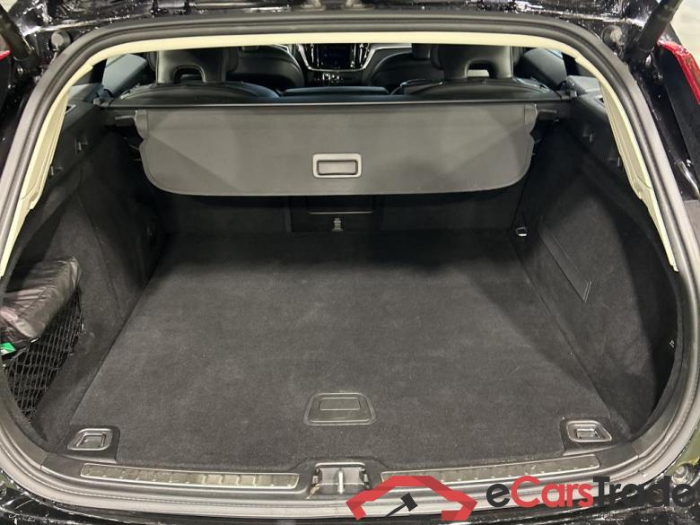 VOLVO V60 DIESEL - 2018 2.0 D3 Momentum Pro #4