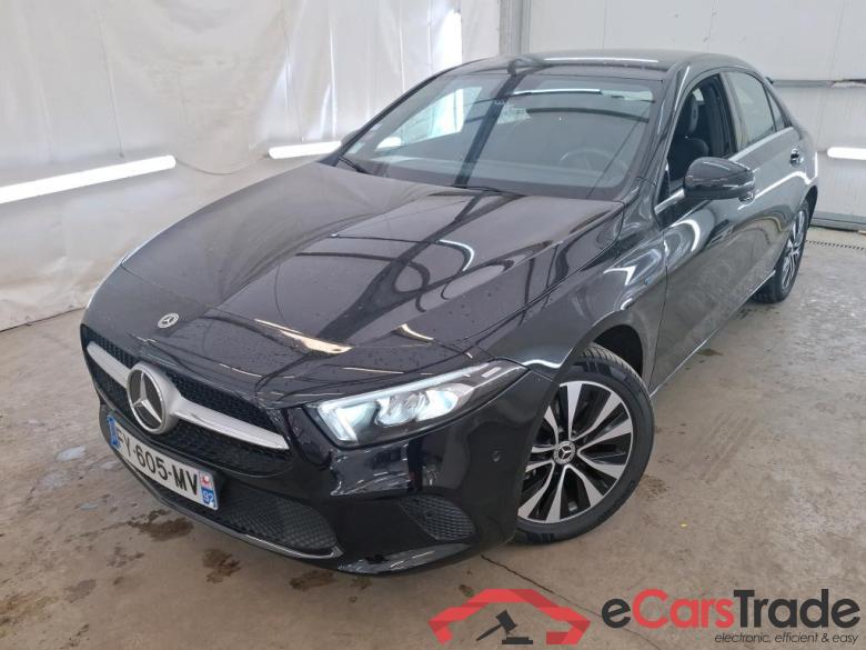 Mercedes A 250 e Business Line 8G-DCT MERCEDES-BENZ Classe A Berline / 2018 / 4P / Berline A 250 e Business Line 8G-DCT #1