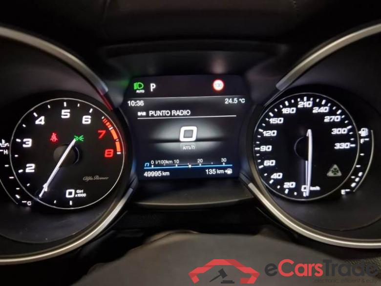 AlfaRomeo 68 ALFA ROMEO STELVIO / 2017 / 5P / SUV 2.9 V6 510CV QUADRIFOGLIO AT8 Q4 #4