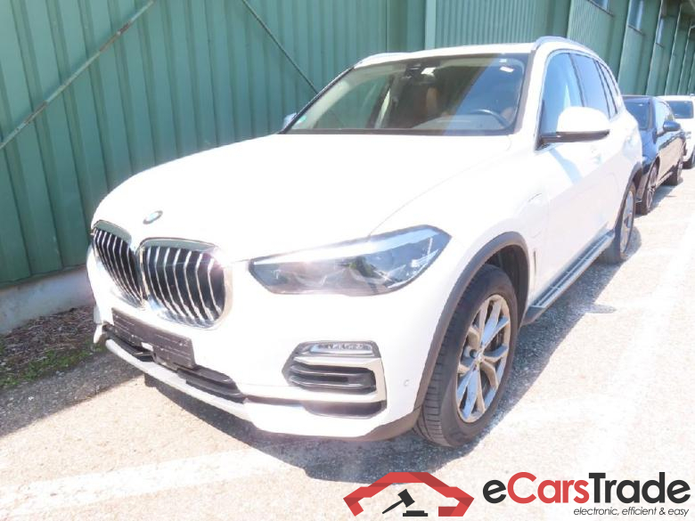 BMW X5 ´18 Baureihe X5 xDrive 45 e xLine 3.0 290KW AT8 E6d