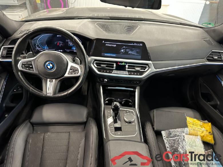BMW 3-Serie Touring ´18 Baureihe 3 Touring 330 e Sport Line 2.0 185KW E6d #3
