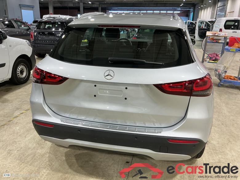 MERCEDES-BENZ GLA 2.0 GLA 180 D DCT BUSINESS SOLUTION #5