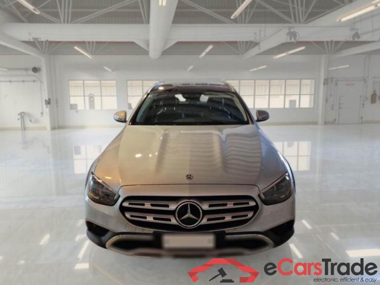Mercedes 7 MERCEDES-BENZ CLASSE E ALL-TERRAIN / 2020 / 5P / STATION WAGON E400D 4MATIC A-T PREMIUM PLUS #6