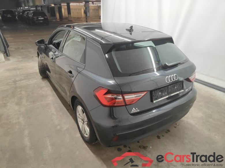Audi A1 Sportback 1.0 25 TFSI 70kW S tronic Attraction 5d #4
