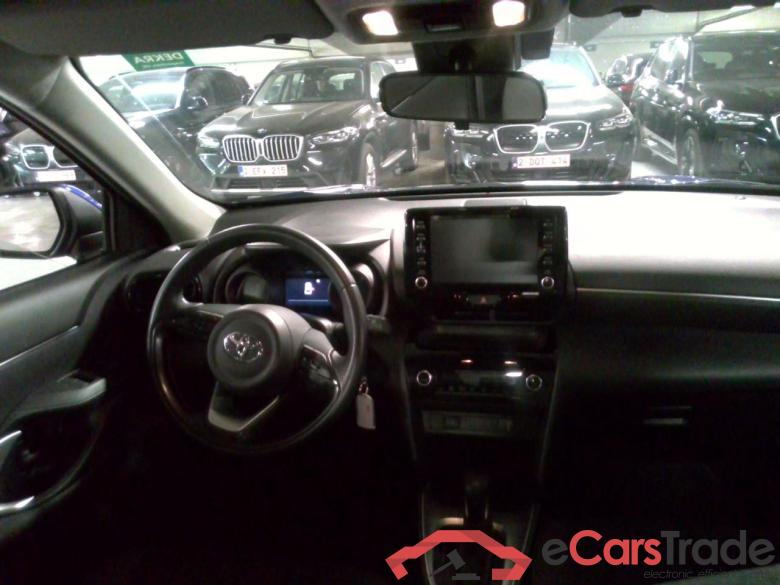 Yaris Cross 1,5 HEV 2WD Dynamic #5