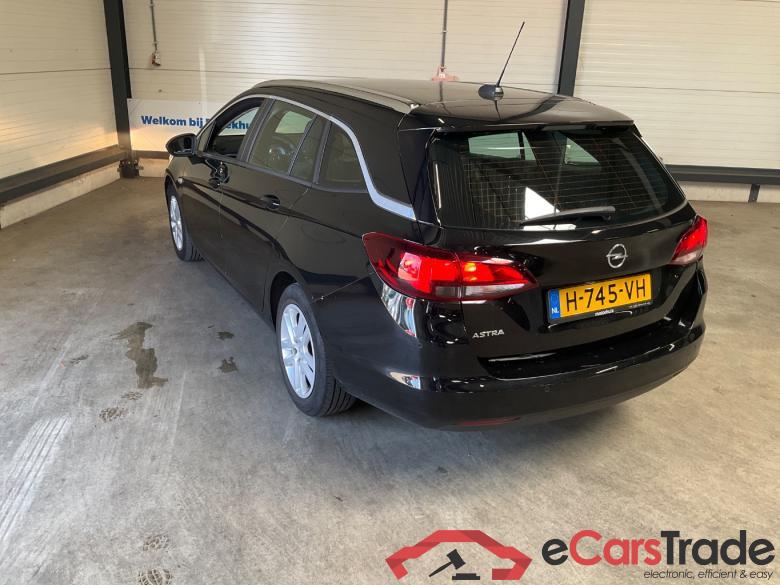 OPEL ASTRA SPORTS TOURER 1.2 Launch Ed. #4