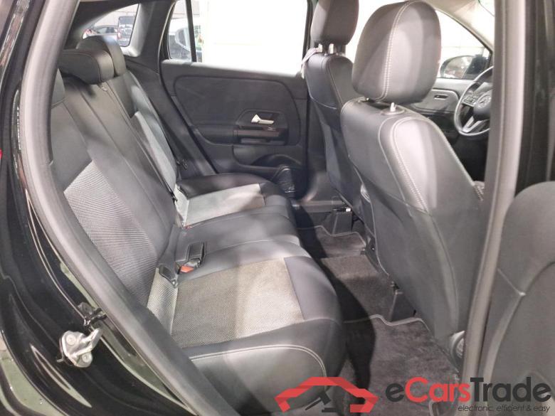 MERCEDES-BENZ GLA 2.0 GLA 180 D DCT BUSINESS SOLUTION ESS #6