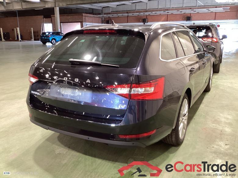 SKODA SUPERB COMBI 1.4 TSI PHEV 160KW DSG6 CLEVER #4