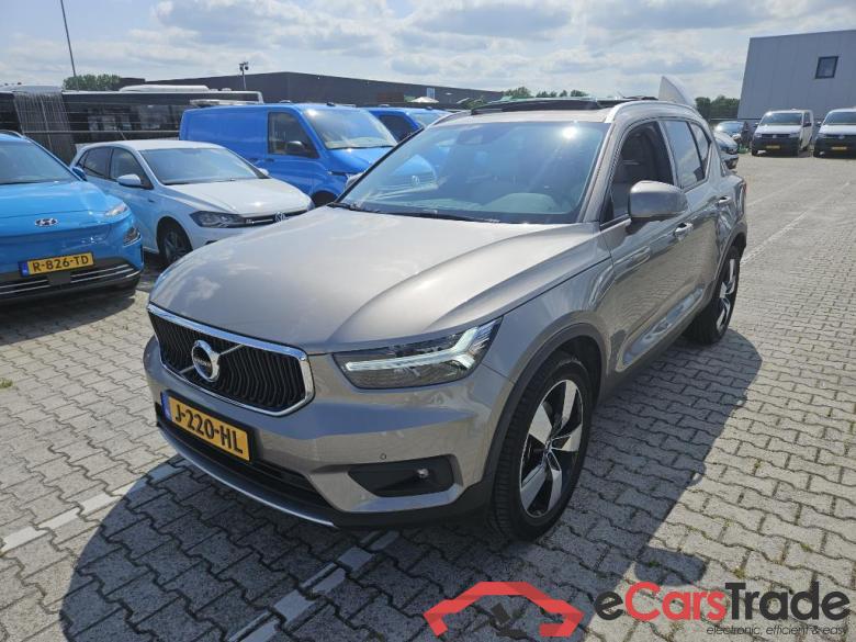 VOLVO XC40 145 kW #3