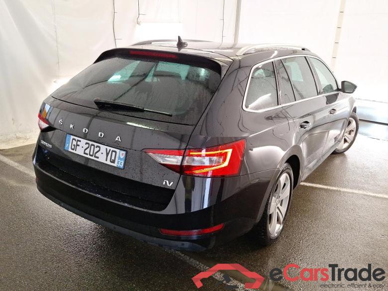 Skoda 1.4 TSI PHEV 218ch DSG6 Business Superb Break Business iV 1.4 TSI Hybrid 220CV E6d #3