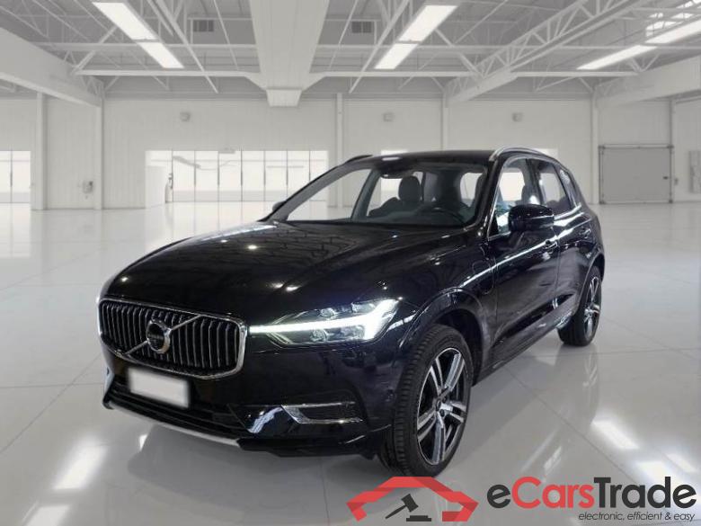 Volvo 227 VOLVO XC60 / 2017 / 5P / SUV T8 PLUG-IN AWD AUTO RECHARGE INSCR. #1