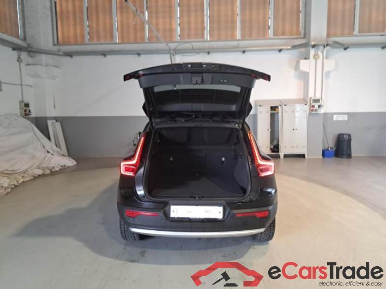 Volvo T4 REC CORE VOLVO XC40 / 2021 / 5P / SUV T4 RECHARGE PLUG-IN AUTO CORE #5