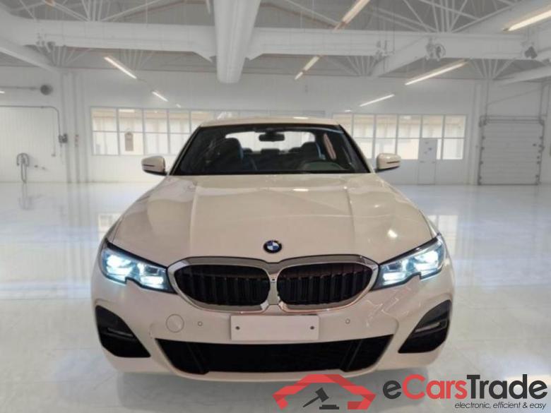 BMW 54 BMW SERIE 3 / 2018 / 4P / BERLINA 330E MSPORT AUT. #6