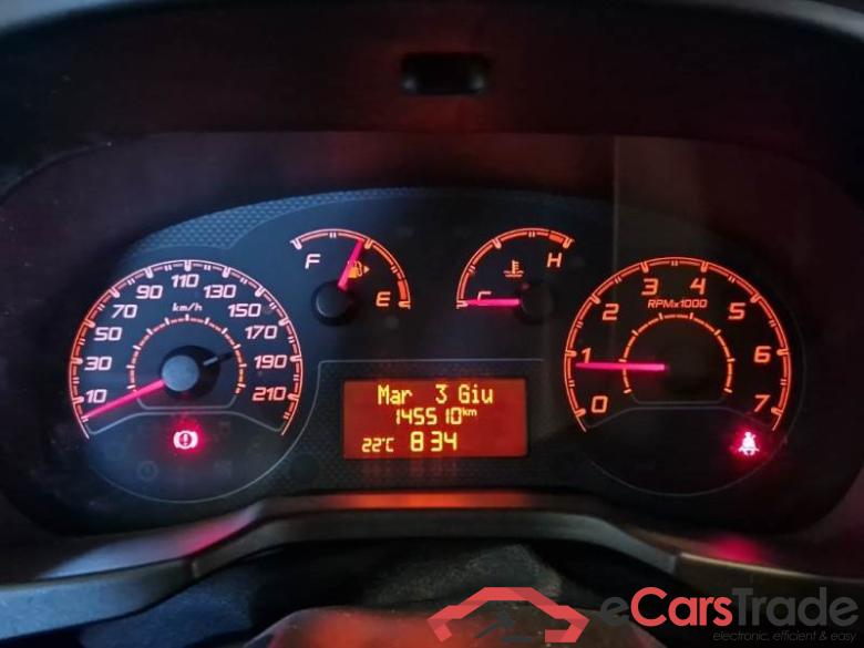 Fiat 2 FIAT FIORINO / 2016 / 4P / VETT. FURGONATA 1.3 MULTIJET 80 CV E6 SX #4
