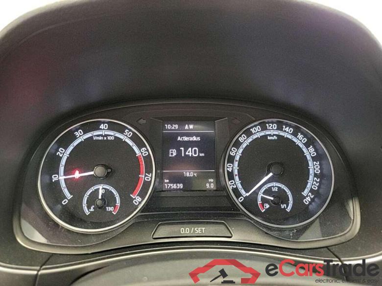 SKODA Fabia Combi 1.0 TSI Business Edition #4