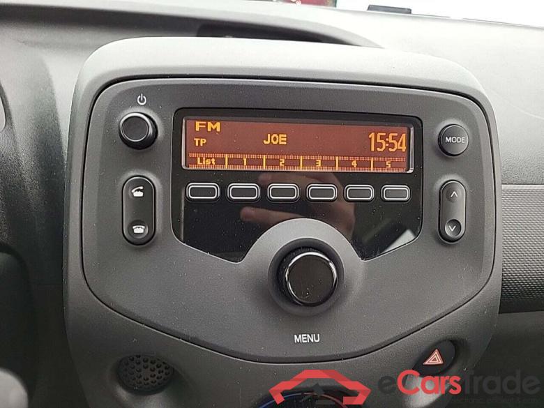 TOYOTA Aygo 1.0 VVT-i x-fun #6