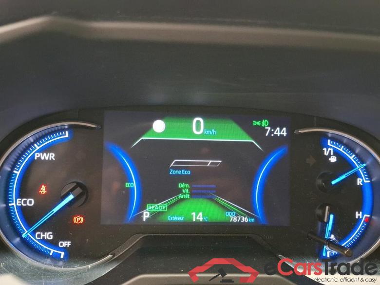 Toyota Hybride 2WD Dynamic Business St Hyb Acad TOYOTA RAV4 Hybride / 2018 / 5P / SUV Hybride 2WD Dynamic Business St Hyb Acad #6