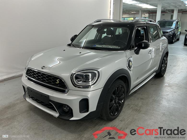 MINI COUNTRYMAN 1.5 COOPER S E 4WD AUTO #1