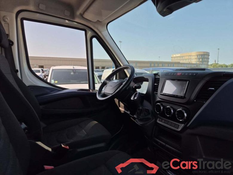 IVECO Daily 35S16V 2.3 352 L1H2 AUT #3