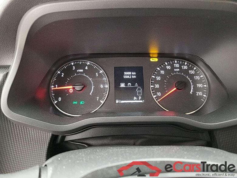 NISSAN Primastar 2.0 dCi L2H1 Acenta DCT #4