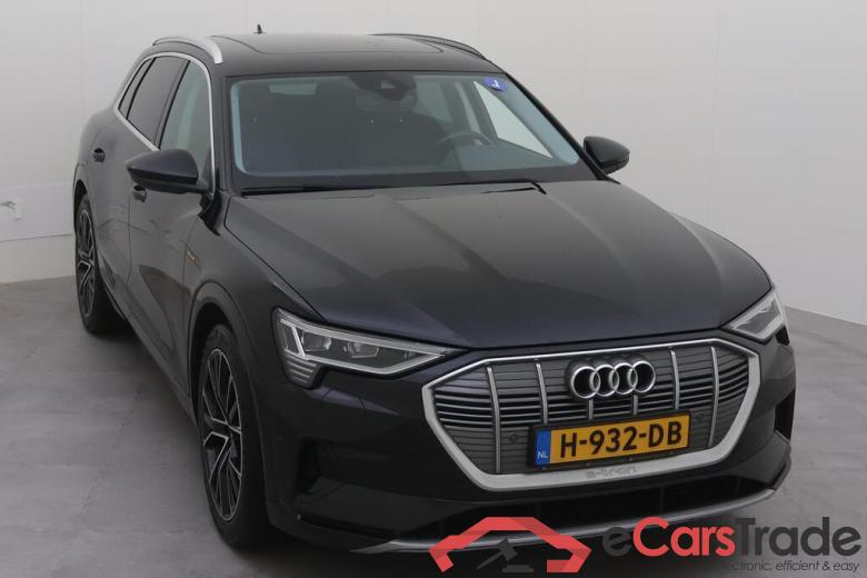 AUDI e-tron  #5