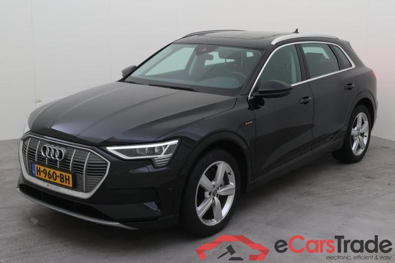 AUDI e-tron  #1