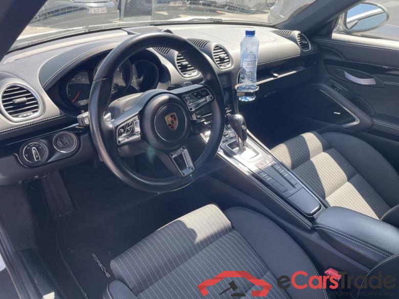 PORSCHE 718 Cayman T Cayman T #5