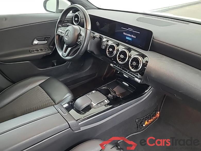 MERCEDES-BENZ CLA Shooting Brake CLA 180 d DCT Business Solution 5D 85kW #6