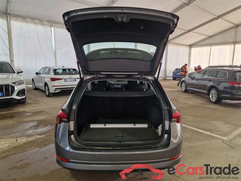 Skoda 4 SKODA OCTAVIA WAGON / 2020 / 5P / STATION WAGON 2.0 TDI EVO 110KW EXECUTIVE DSG #5