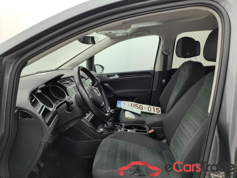 Volkswagen Touran 1.2 TSi 81kW Highline 5d #6