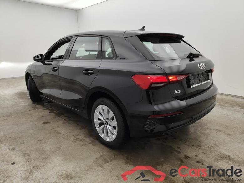 Audi A3 Sportback 1.4 40 TFSI e Attraction 5d #5